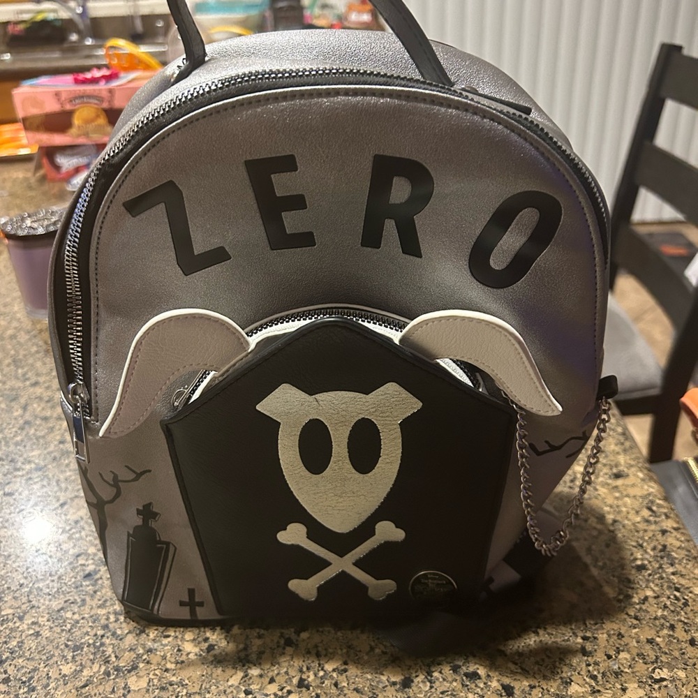 NIGHTMARE BEFORE CHRISTMAS ZERO MINI BACKPACK Tombstone & CHANGE POUCH